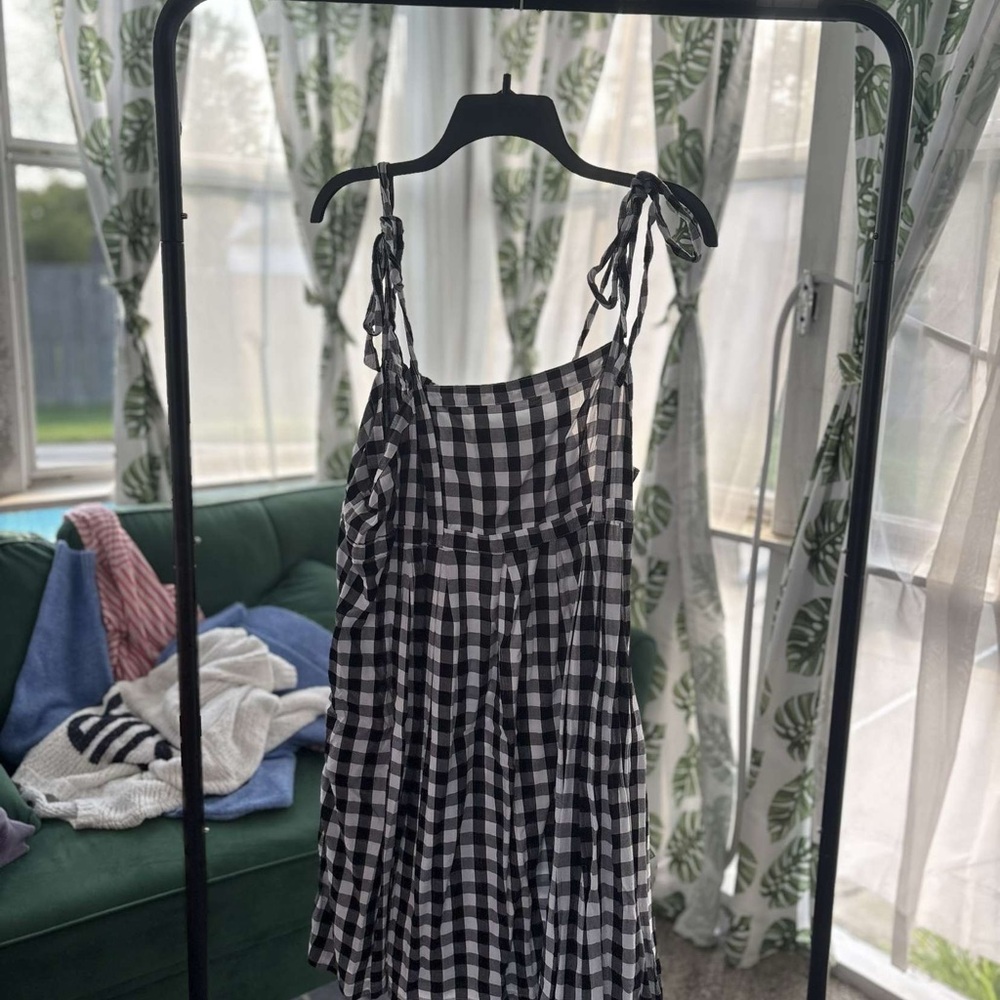 Old Navy Black and White Spaghetti Strap Sundress